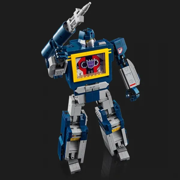 Конструктор LEGO Icons Transformers: Саундвейв (10358)
