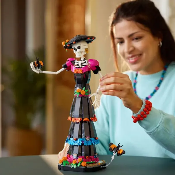 Конструктор LEGO Ideas Ла Катріна Набір із фігуркою (21372)