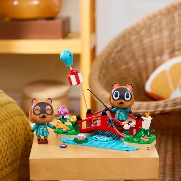 Конструктор LEGO Animal Crossing Веселий день Timmy і Tommy на природі (77059)