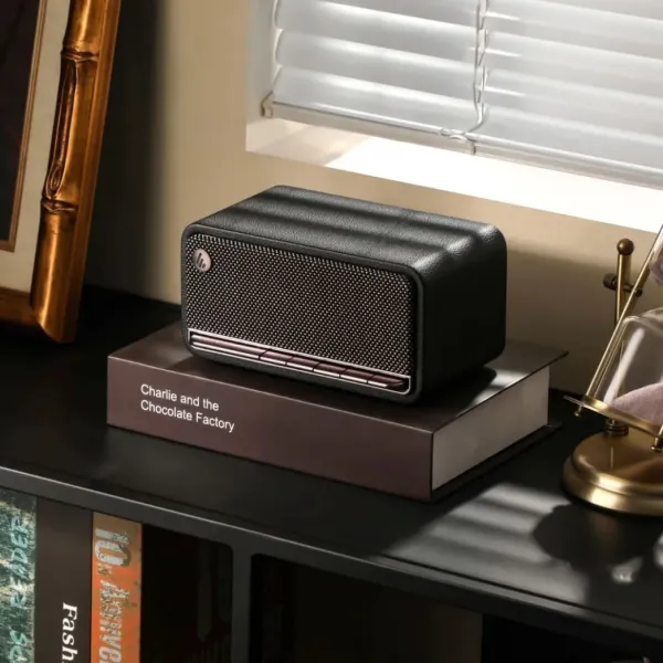 Портативна акустика Edifier MP230 (Retro Black)