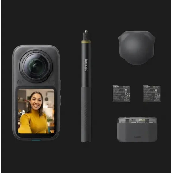 Екшн-камера Insta360 X6 Essentials Bundle (Midnight Black)