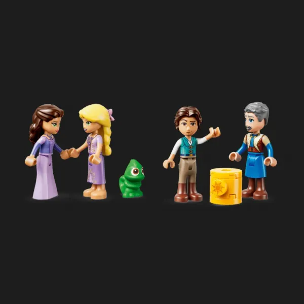 Конструктор LEGO Disney Princess Замок Рапунцель (43297)
