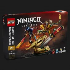 Конструктор LEGO Ninjago Битва біля черепа Дракона з мечем (71871)