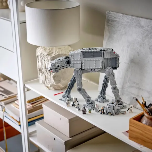 Конструктор LEGO Star Wars Осколок Імперії AT-AT з INT-4 (75454)