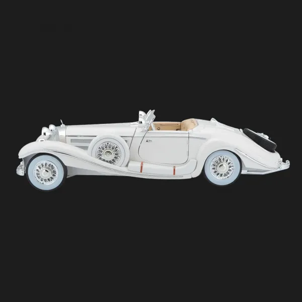 Автомодель Maisto 1936 Mercedes-Benz 500K Specialroadster, 1:18 (36055 white)