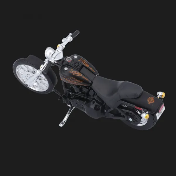 Набір Maisto Harley-Davidson: машинка (1:27) 1999 Ford F-350 Super Duty Pickup, мотоцикл (1:24) (32181)