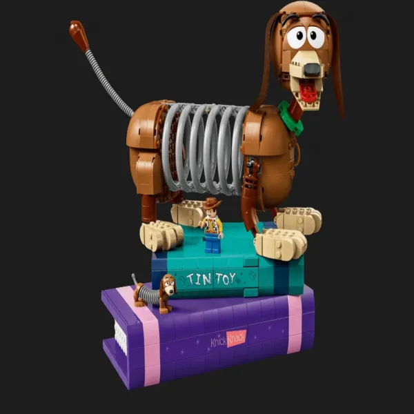 Конструктор LEGO Disney and Pixar Toy Story Книжкові підставки Собачка Спіралька (43301)