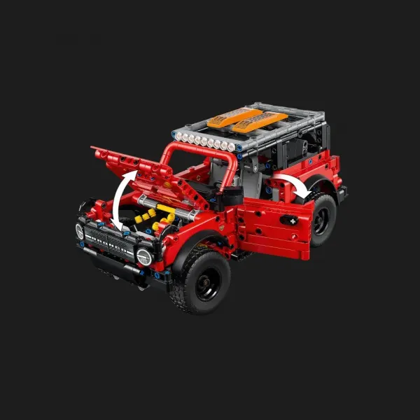 Конструктор LEGO Technic Ford Bronco SUV (42213)